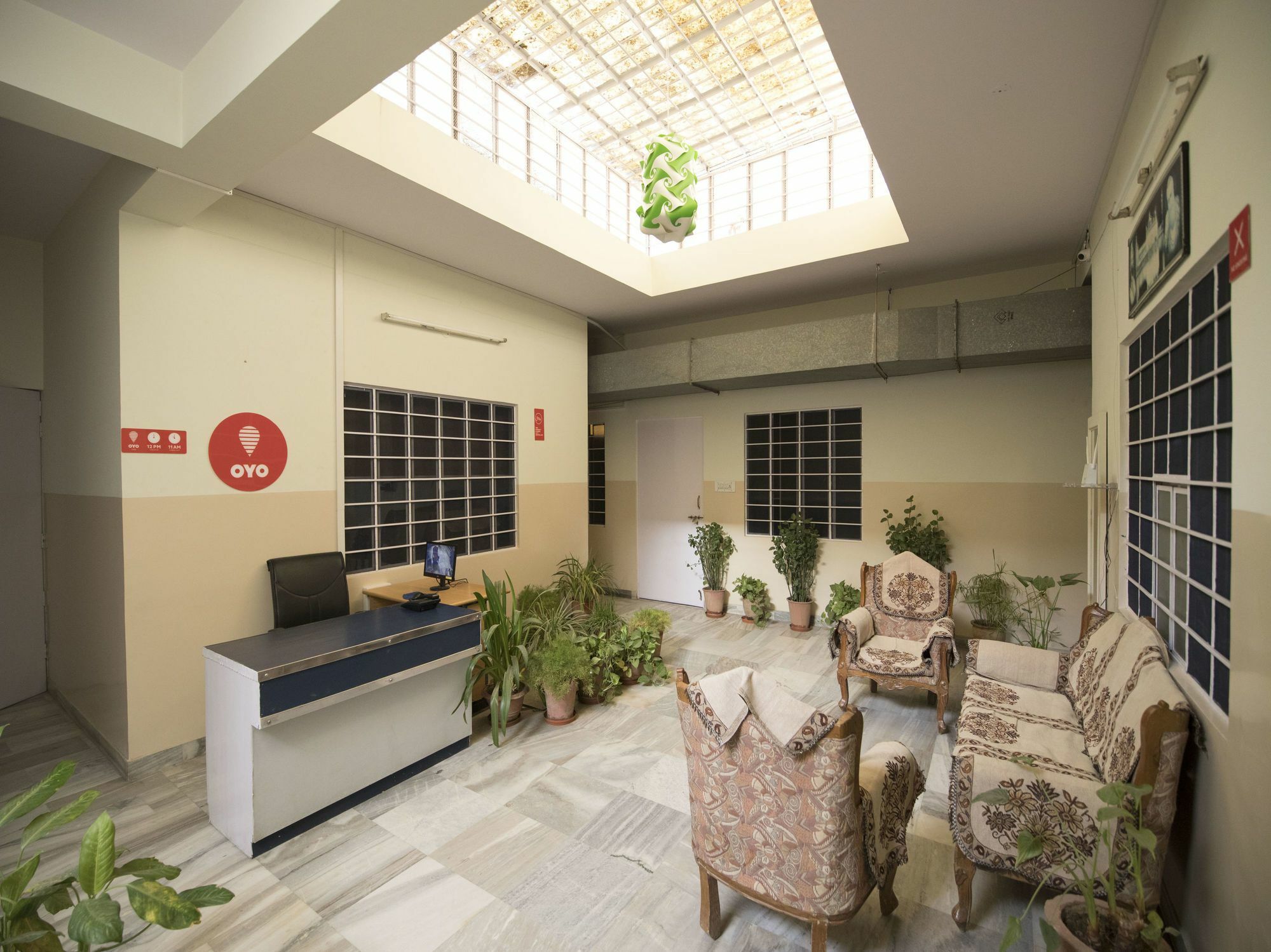 Oyo 13790 Hotel Satya Regency ジャイプール エクステリア 写真